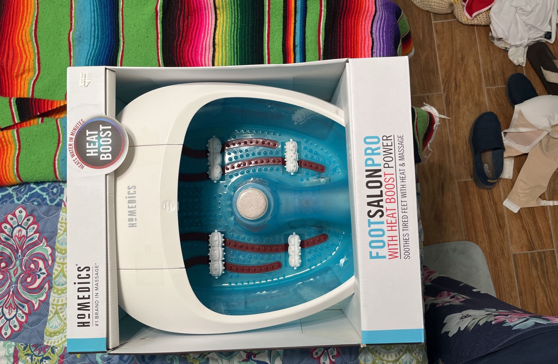 Unopened home, medics foot salon pro with heat and massage