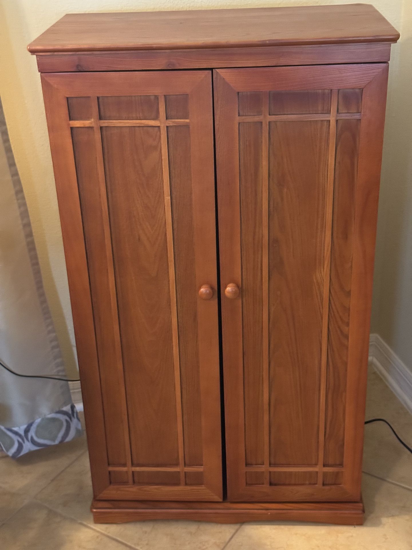 Cabinet For Multimedia In Oak With Adjustable Shelves