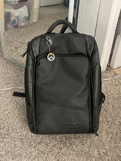 NOMATIC Travel Pack Backpack Black 20L/30L - MSRP $349.99