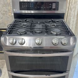 LG Stainless Steel Double Oven Gas Range - Great Condition!