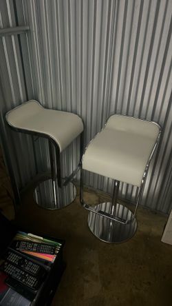 Bar Stools / Kitchen Stools