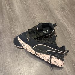 Women’s puma Shoes Size 7.5
