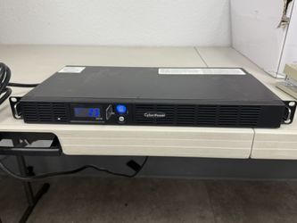 Cyber Power Battery Back Up & Surge Protector