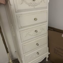 🚨MOVING SALE! White vintage cabinets