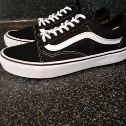 Vans mens 7.5 Like new 