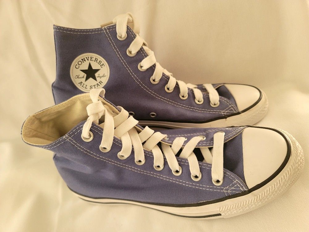 Mens Size 8 Converse