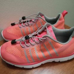 APEX  Woman's  Sneakers 