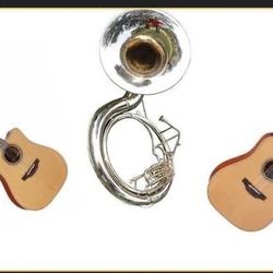 Grupo  De 2 Guitarras Y La Tuba 