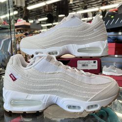 Nike Air Max 95 Levi’s Light Orewood Brown 