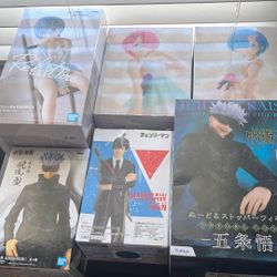 ANIME FIGURE LOT