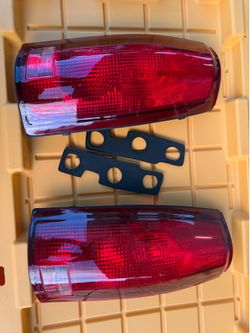 1998 Chevy Silverado taillights