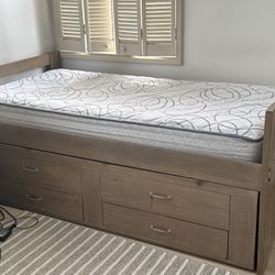 Twin Bed