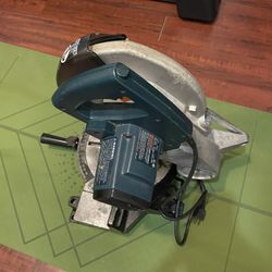 Black + Decker miter saw