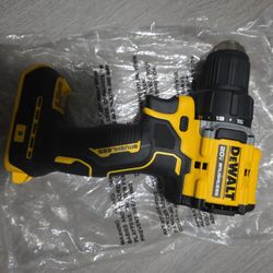 DEWALT 20VMAX BRUSHLESS DCD794 1/2"(13MM) CORDLESS DRILL DRIVER (TOOL ONLY) PRICE IS FIRM 