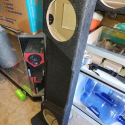 Chevy Silverado 10" Subwoofer Box 03-16 