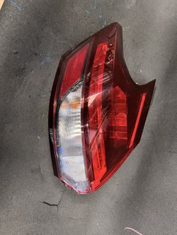 2021 2024 Nissan kicks led left side taillight