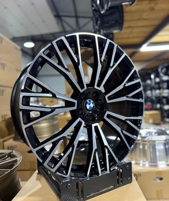 BMW 20" inch Wheels M style rims staggered 5x120 for x3 x4 X5 X6 f02 f15 f16
