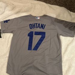 Shohei Ohtani size L Nike jersey
