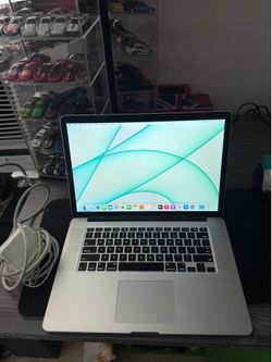 Apple MacBook Pro Laptop Retina 2014 core i7