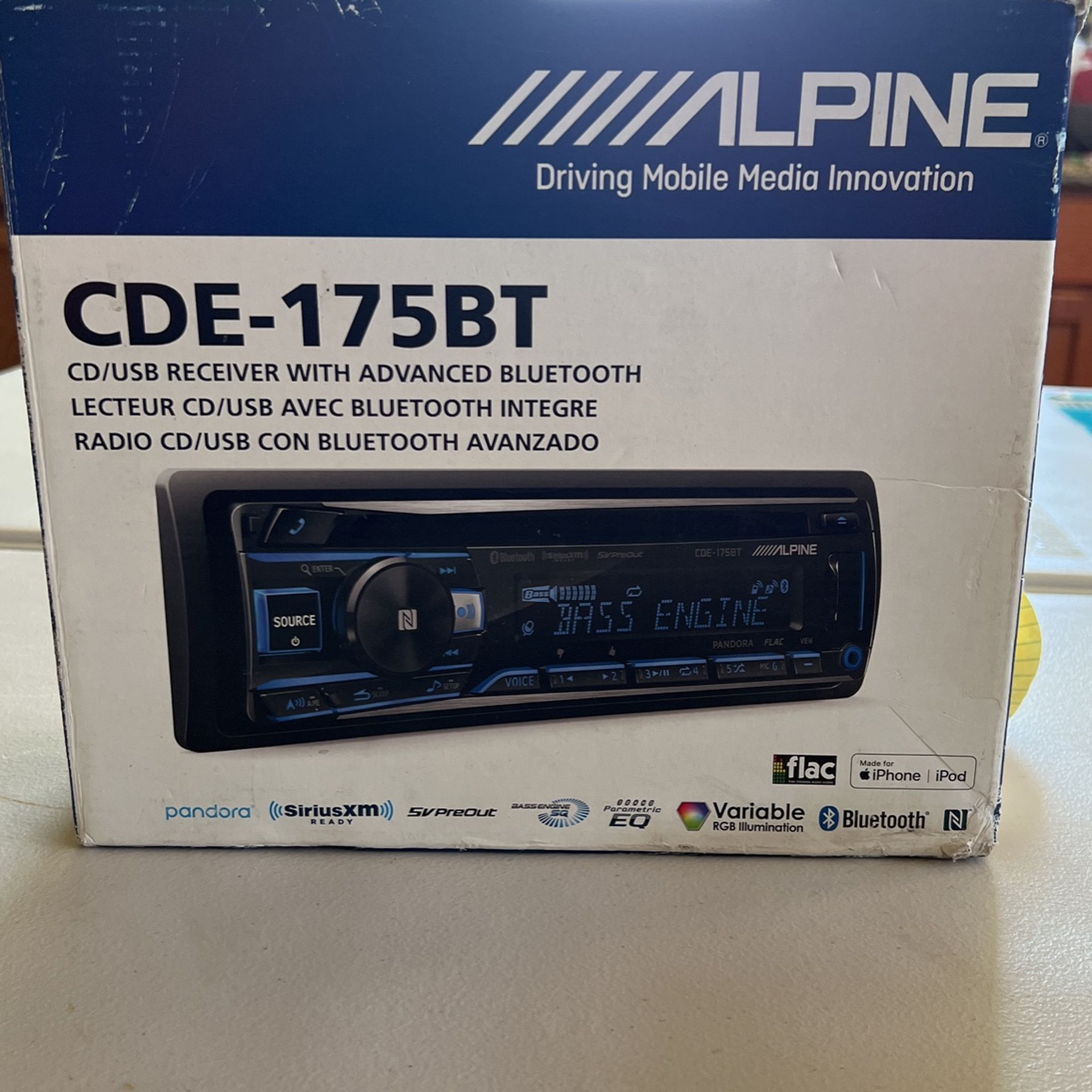 CD/USB RECEIVER WITH Advance Bluetooth