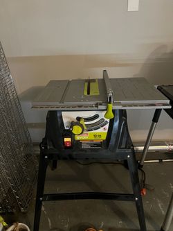 Craftsman Evolv 10-inch table saw