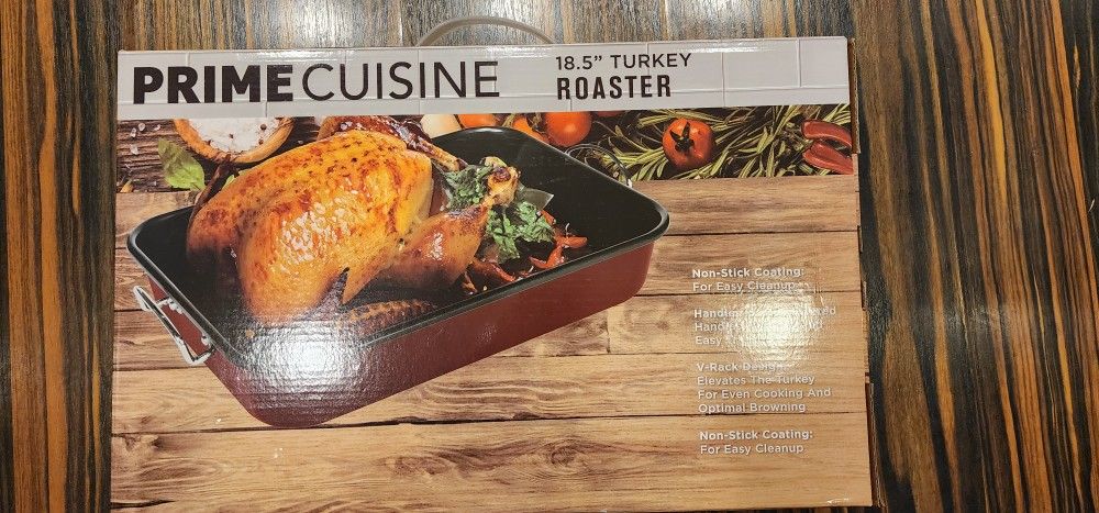 Turkey roasting pan