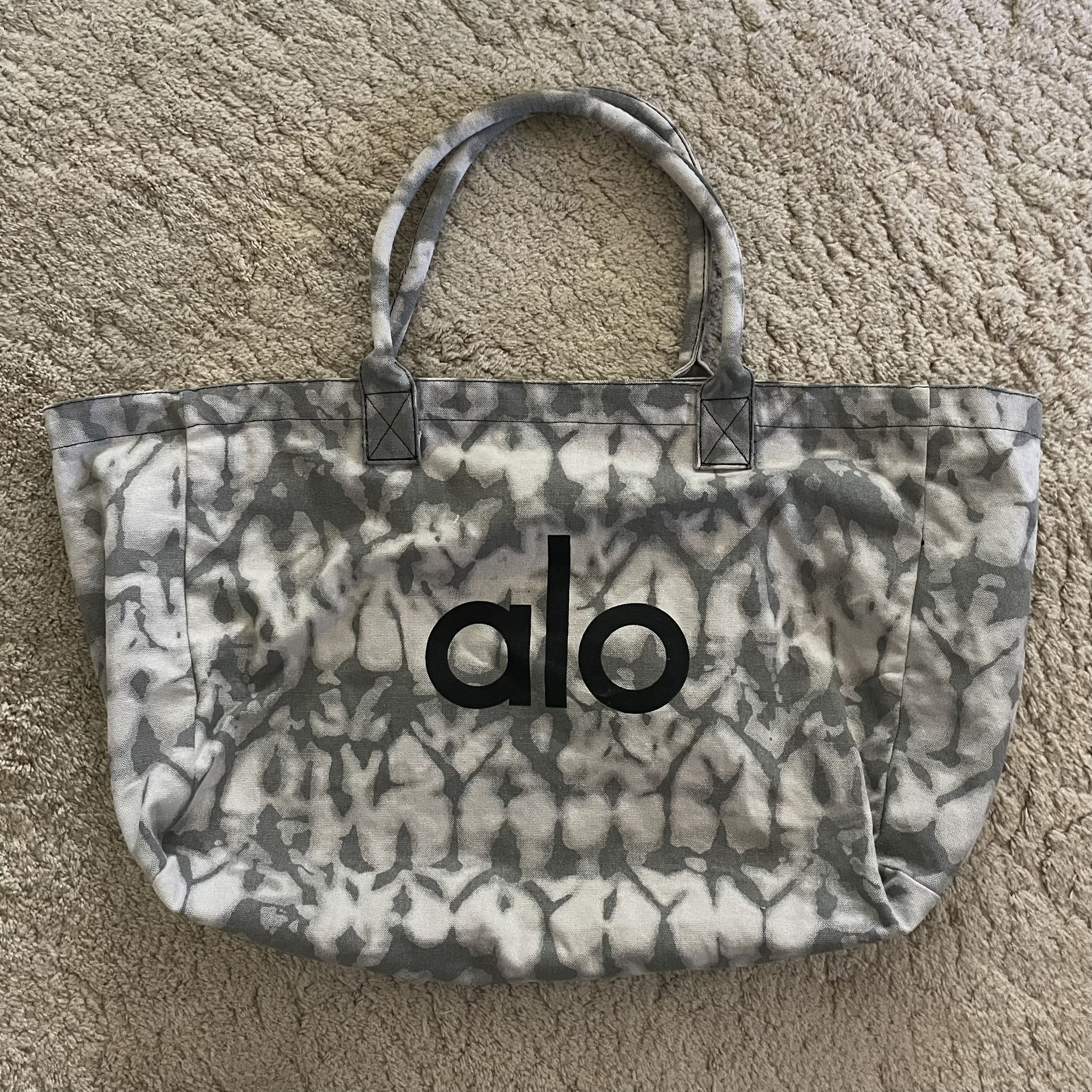 ALO TOTE BAG