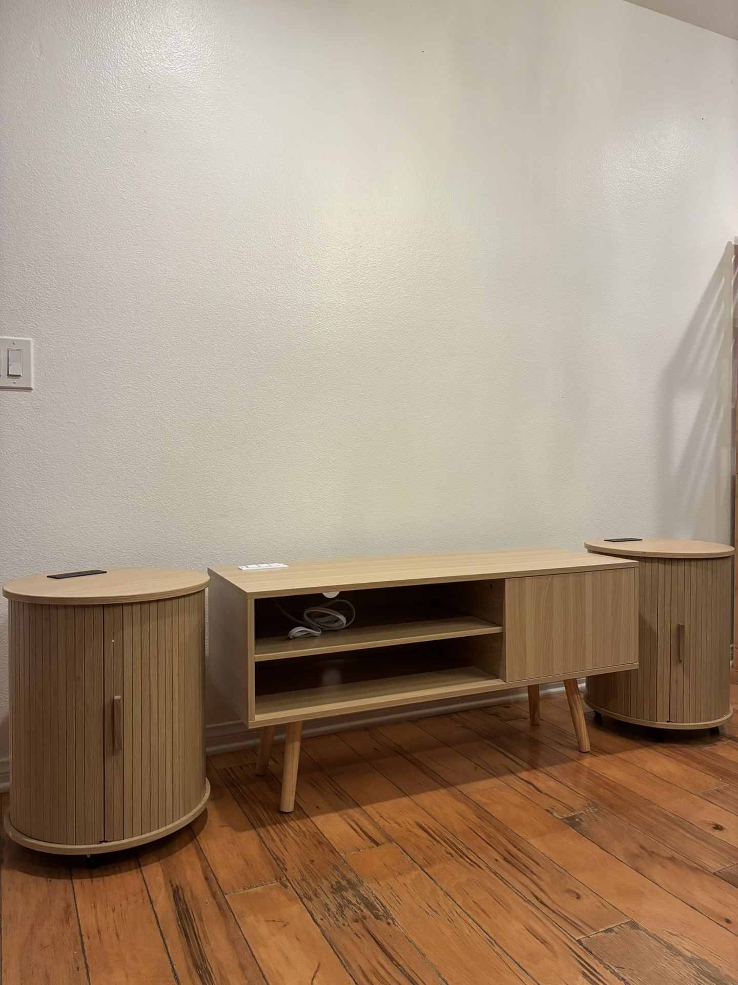 3 Piece Entertainment End Table Set Brand New