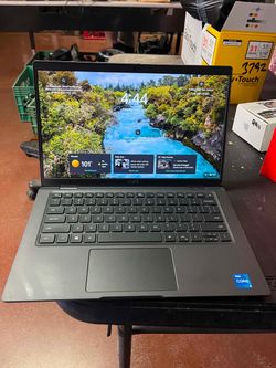 Dell latitude 7320 laptop 12 inch  Intel core i5-11th gen @2.60 GHz  16GB RAM 256GB SSD Windows 11 pro.  No trades. Pick up only  Our operation days: 