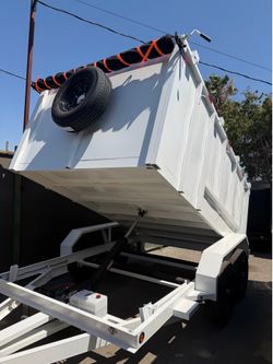 Smooth dump trailer