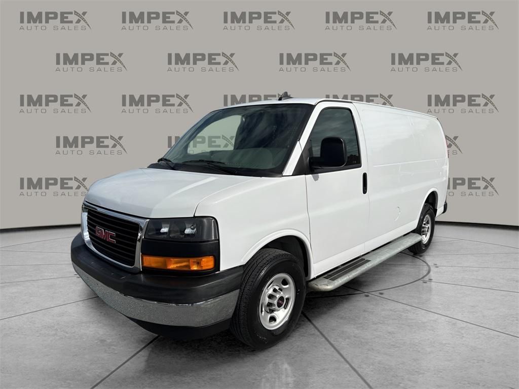 2023 GMC Savana Cargo