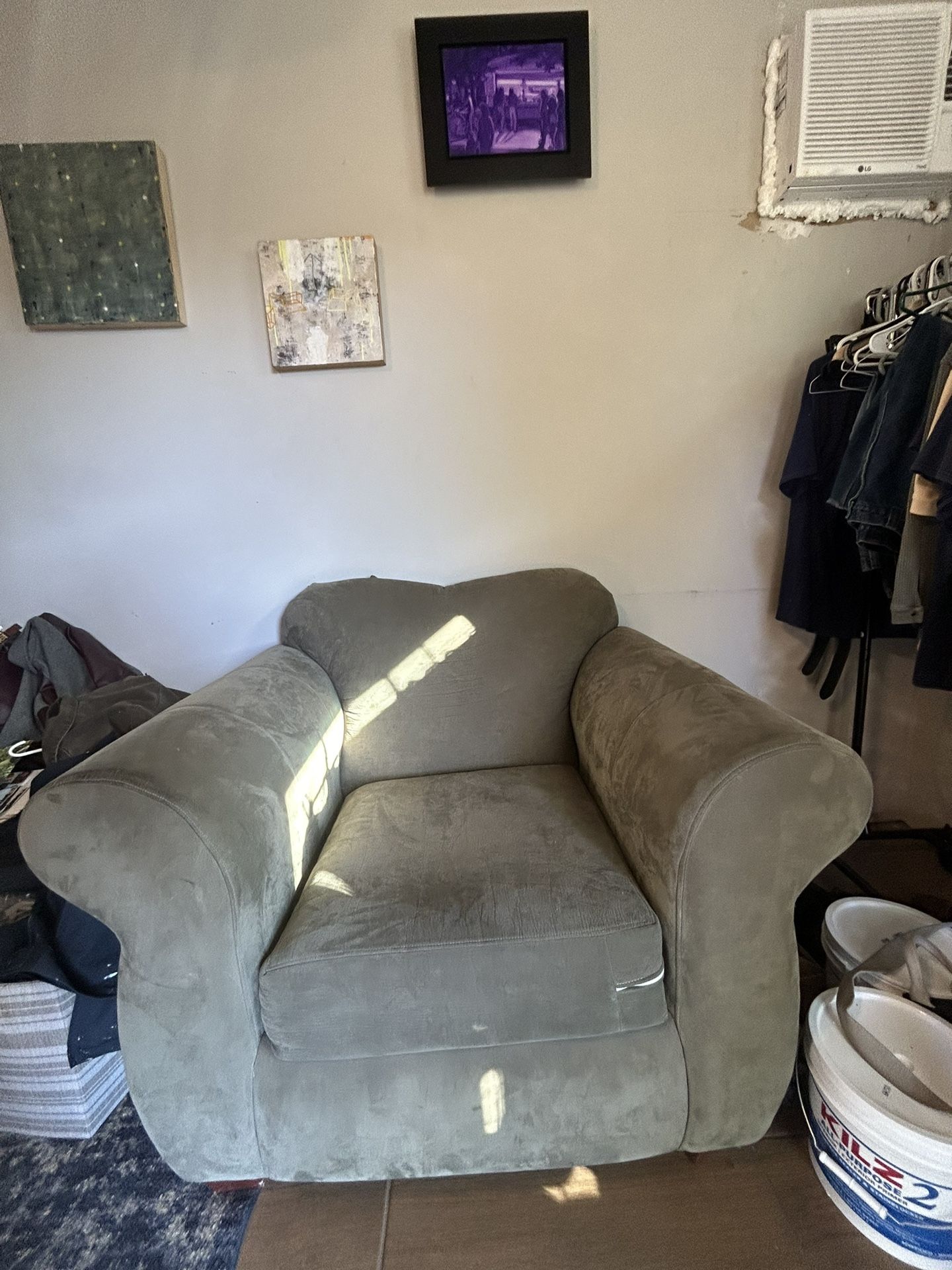 couch for sale