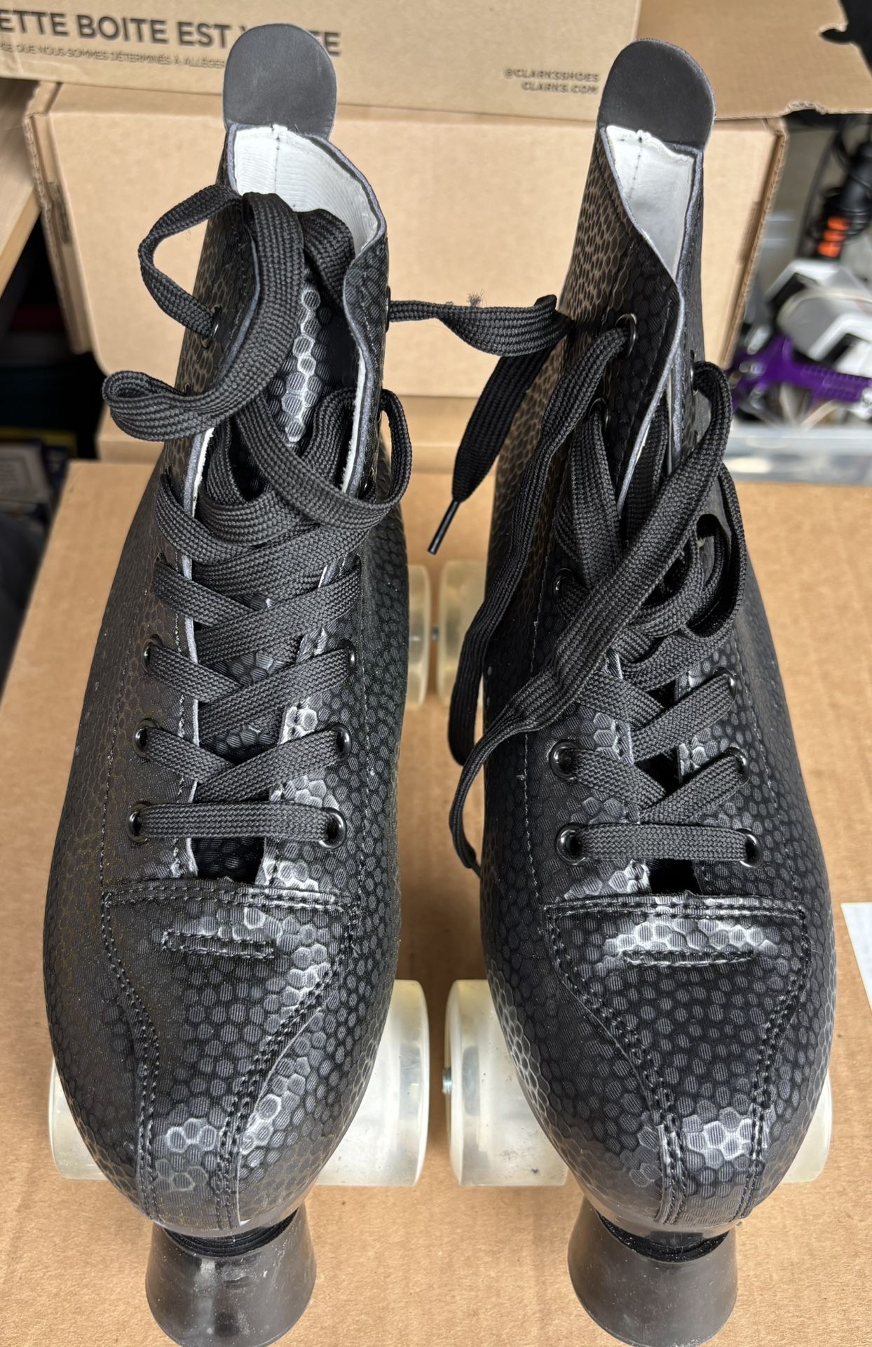 Women's Roller Skates High Leather Double-Row Size 9,5 Like NEW