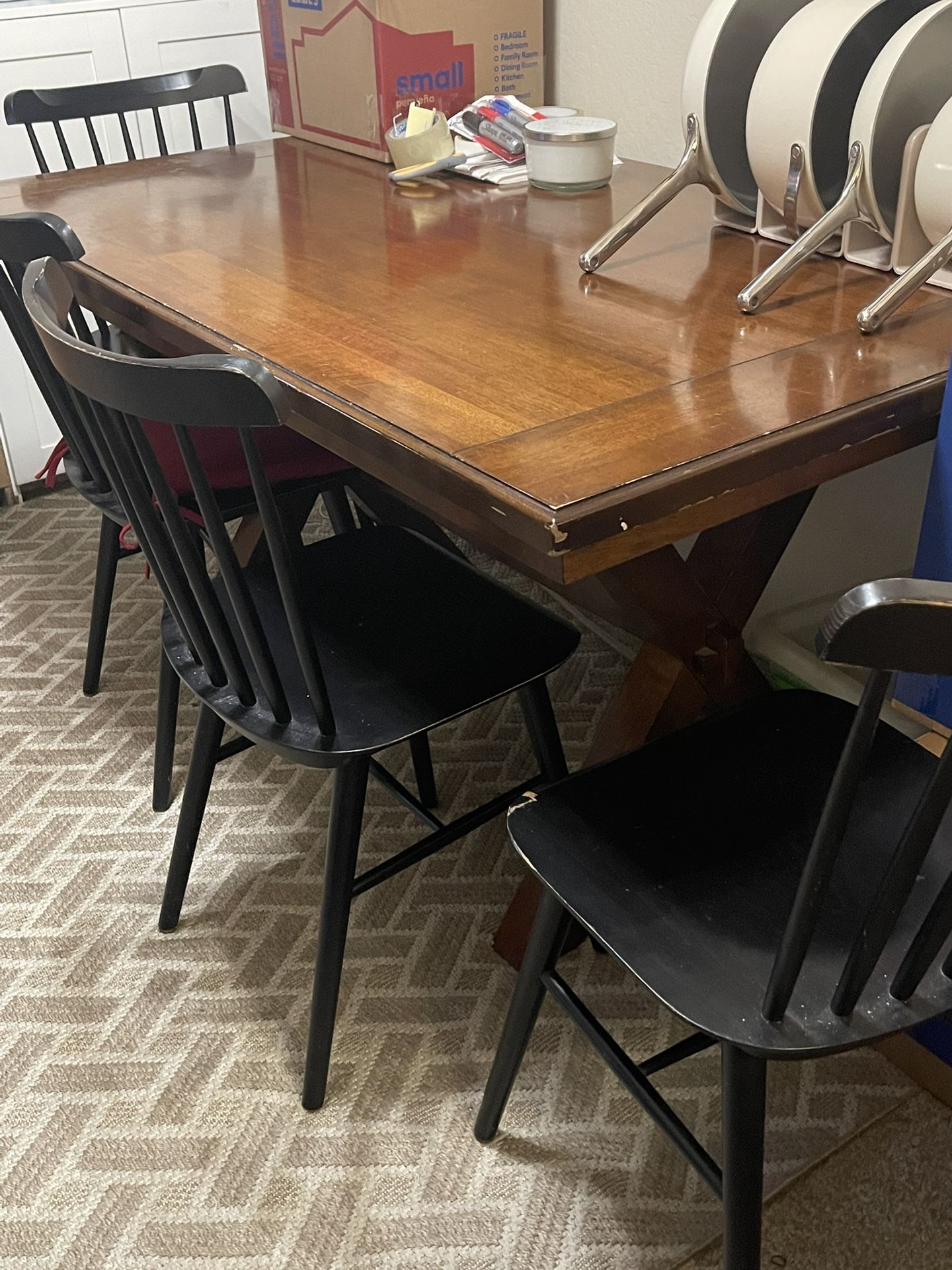 Dining Table and 6 Chairs