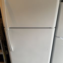 Kenmore Refrigerator 