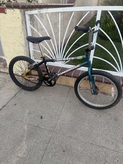 Mongoose Menace Bmx