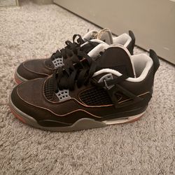 Boys Jordan 4