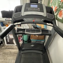 Treadmill - NordicTrack Commercial 1750