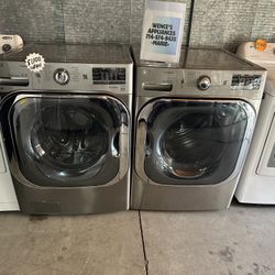 29 WIDE LG FRONT LOAD WASHER & GAS DRYER 