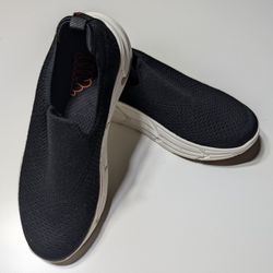 Woolloomooloo Woolf Merino Wool Slip-On Sneaker Sz 37 Jet Black
