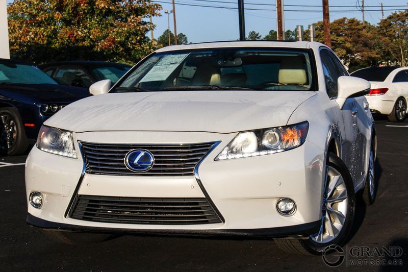 2014 Lexus ES 300h