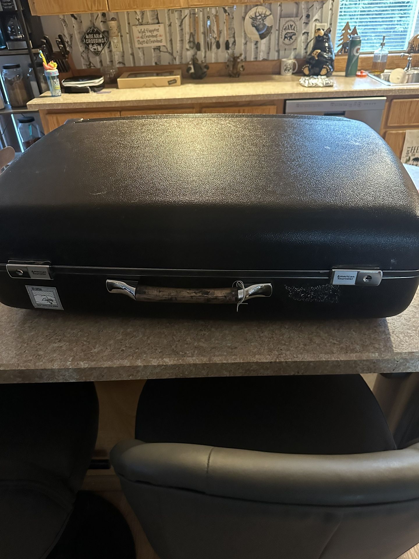 Suitcases 