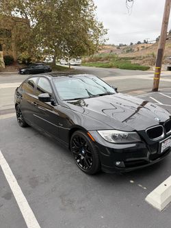 2011 BMW 3-Series Sedan