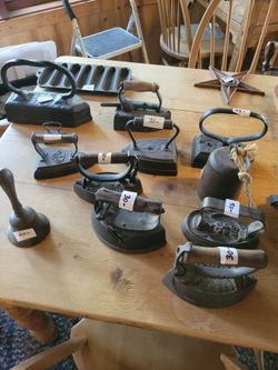 Antique Cast Iron Sad Irons