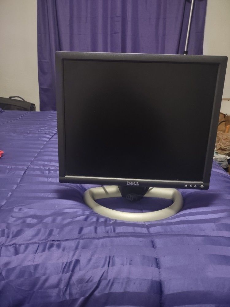 DELL 17" FLAT PANEL MONITOR MODEL 1703FPS
