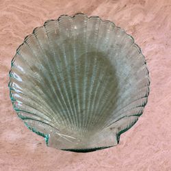 Glass Seashell Dish
