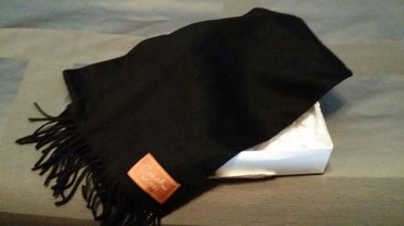 New .. Authentic Coach Scarf