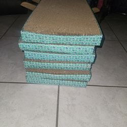 6 DOUBLE SIDED CAT SCRATCH PADS $4 EACH