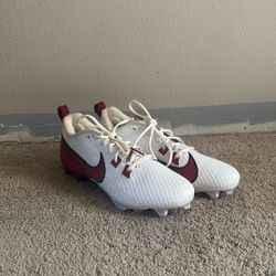 Nike men’s football cleats
