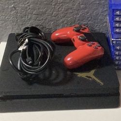 PS4 Slim W/controller/games